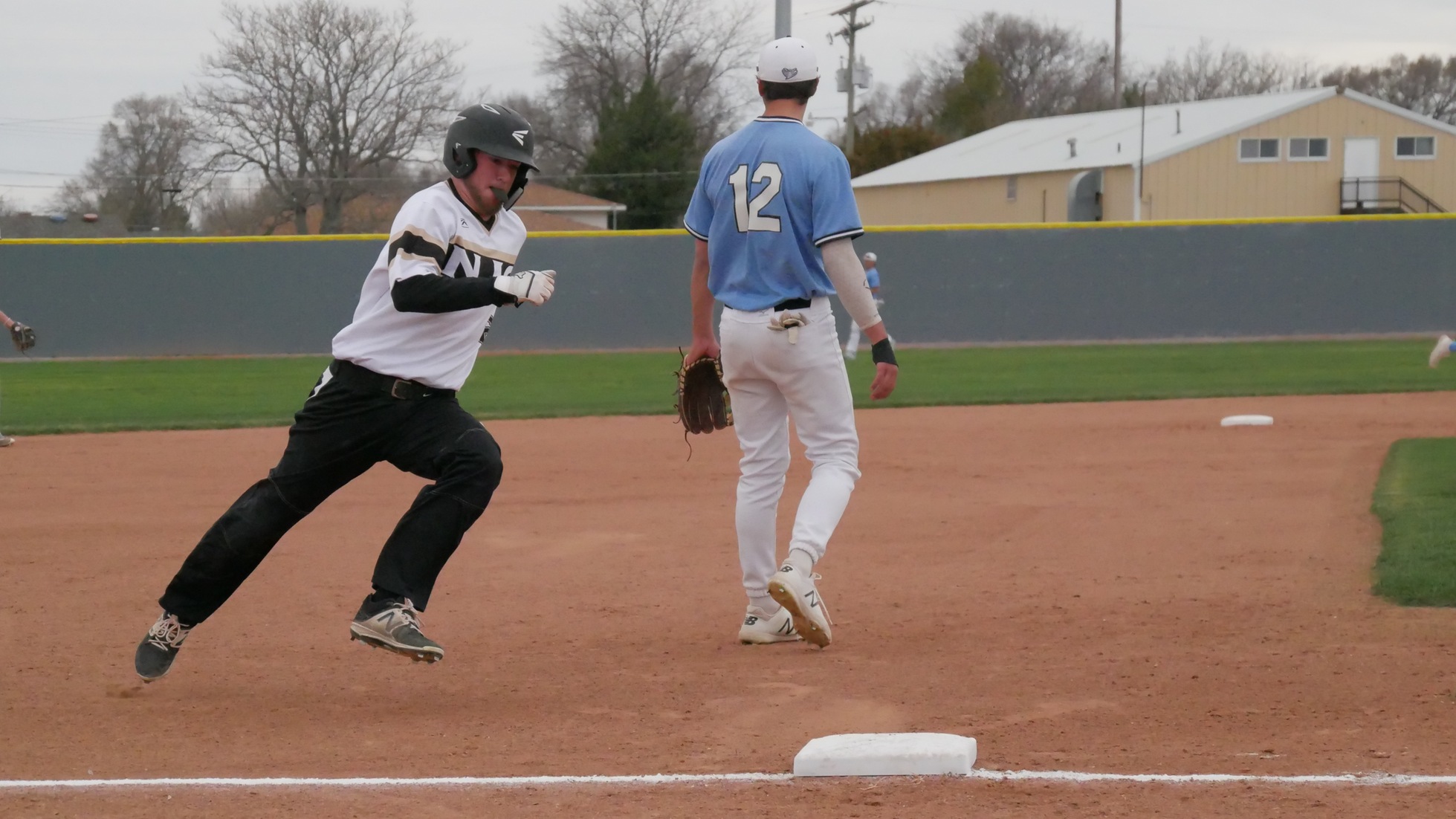 Plainsmen Victorious Over McCook