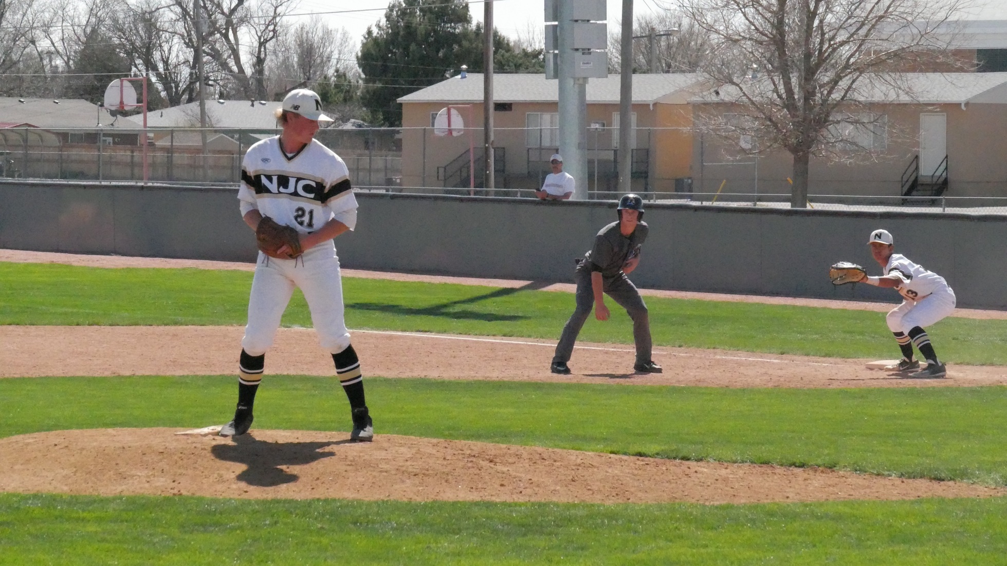 Plainsmen Cannot Seal Victories Against Lamar