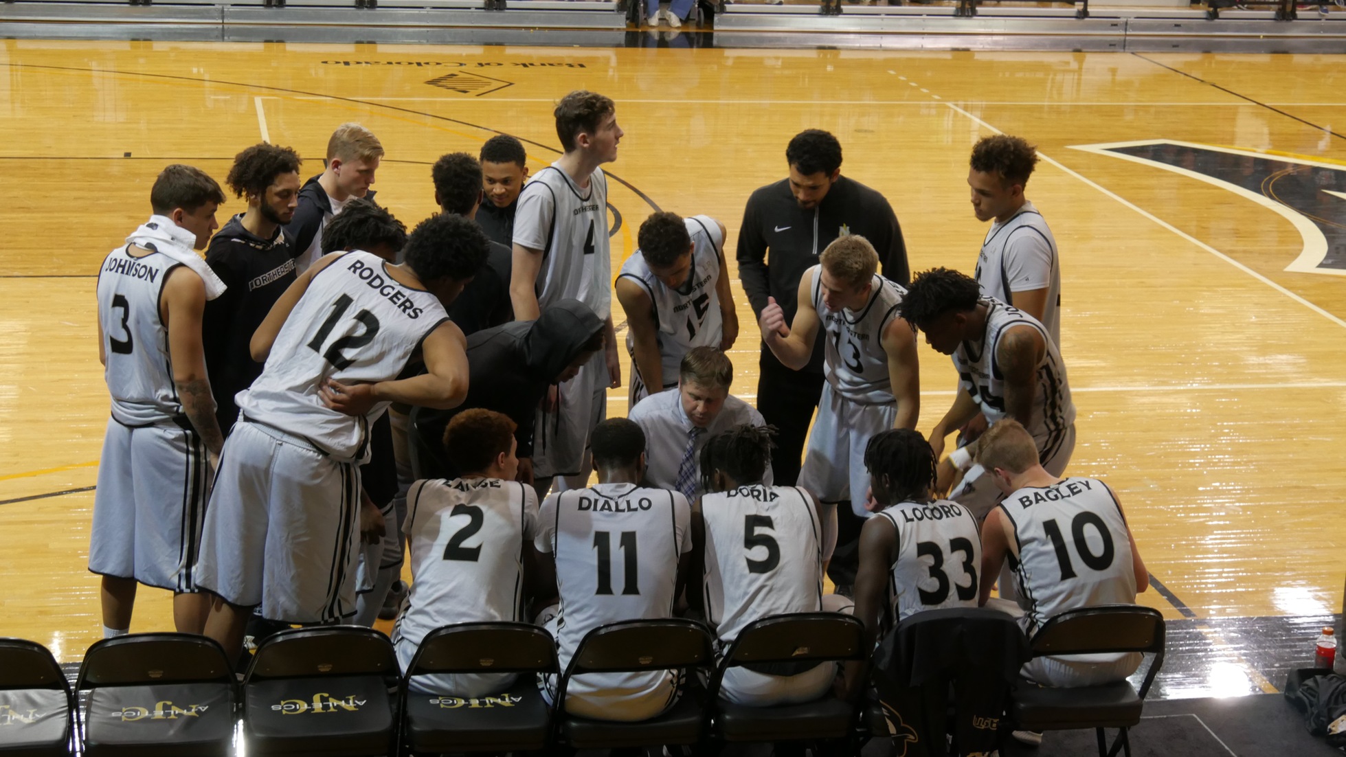 Last-Second Shot Doesn&rsquo;t Fall in Plainsmen Loss