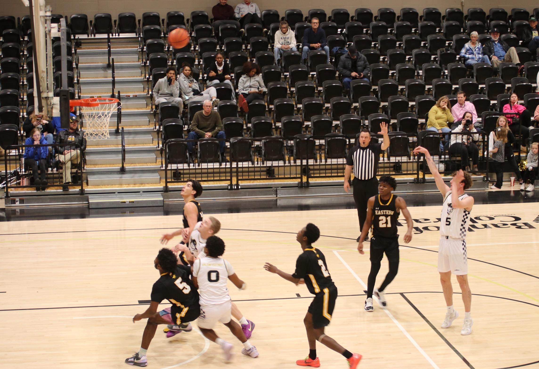 Northeastern Wins A Thrilling Contest Against Eastern Wyoming College On Beef Boosters Night