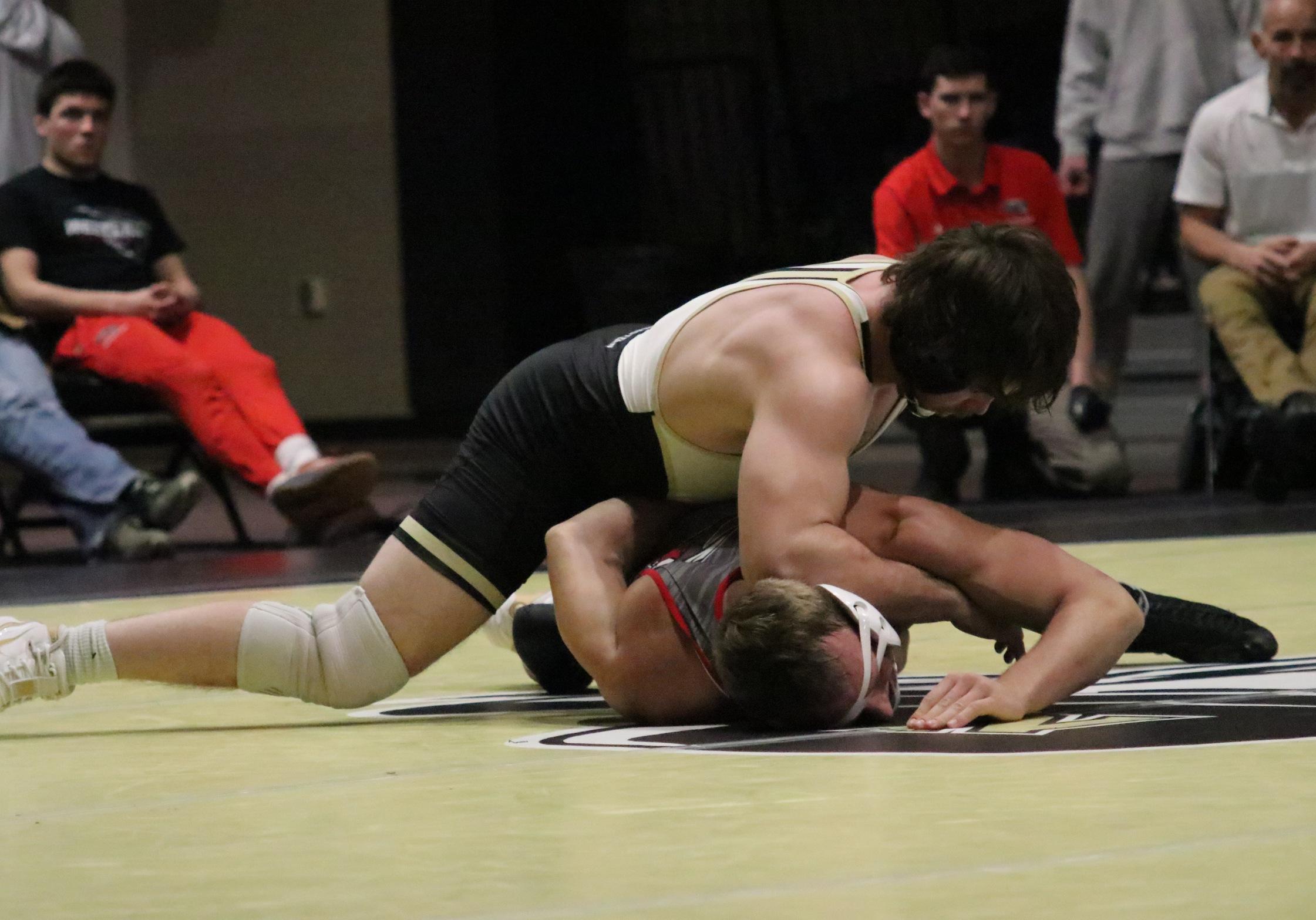 Northeastern Junior College Plainsmen Narrowly Edged Out by Western Colorado University in Wrestling Dual Meet