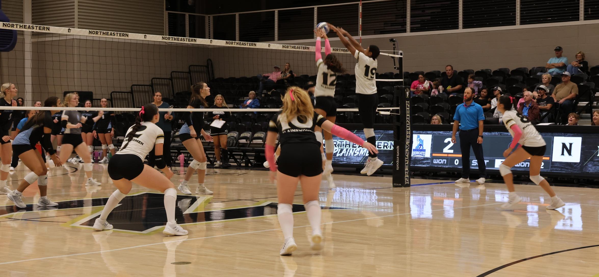 #5 Northeastern Volleyball Takes Down Southeast Community College in 3 Sets On Pink Out Night